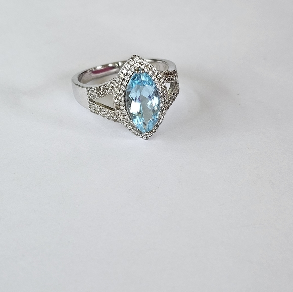 Vintage Sky Blue Topaz and White Zircon Sterling Silver Ring Size 10 - Picture 14 of 16
